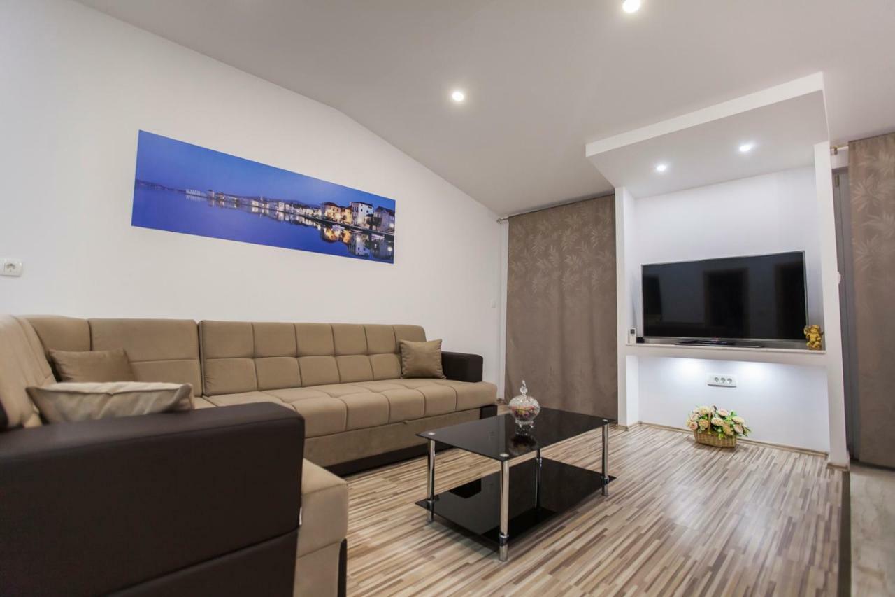 Apartment Dalmatia Kaštela 외부 사진